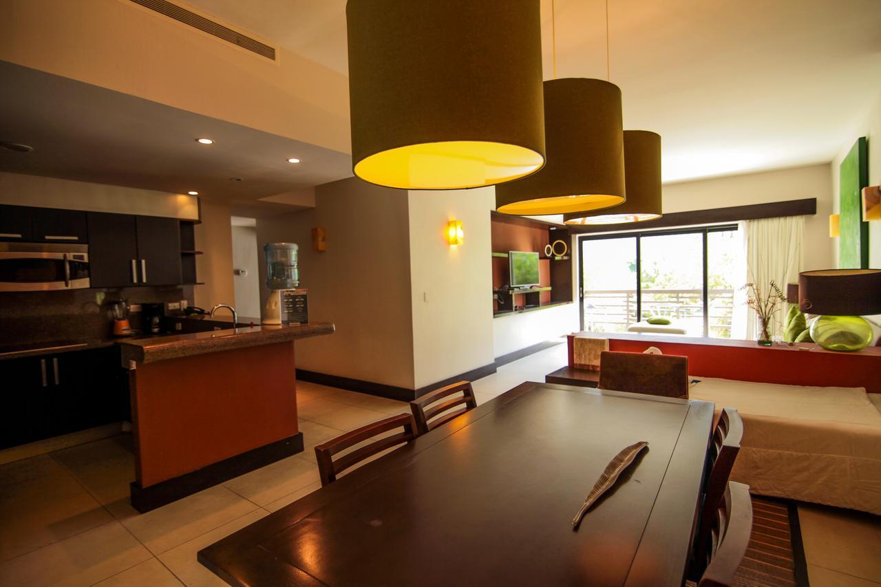 Aldea Thai By Blue Oceanfront Playa del Carmen Exterior foto