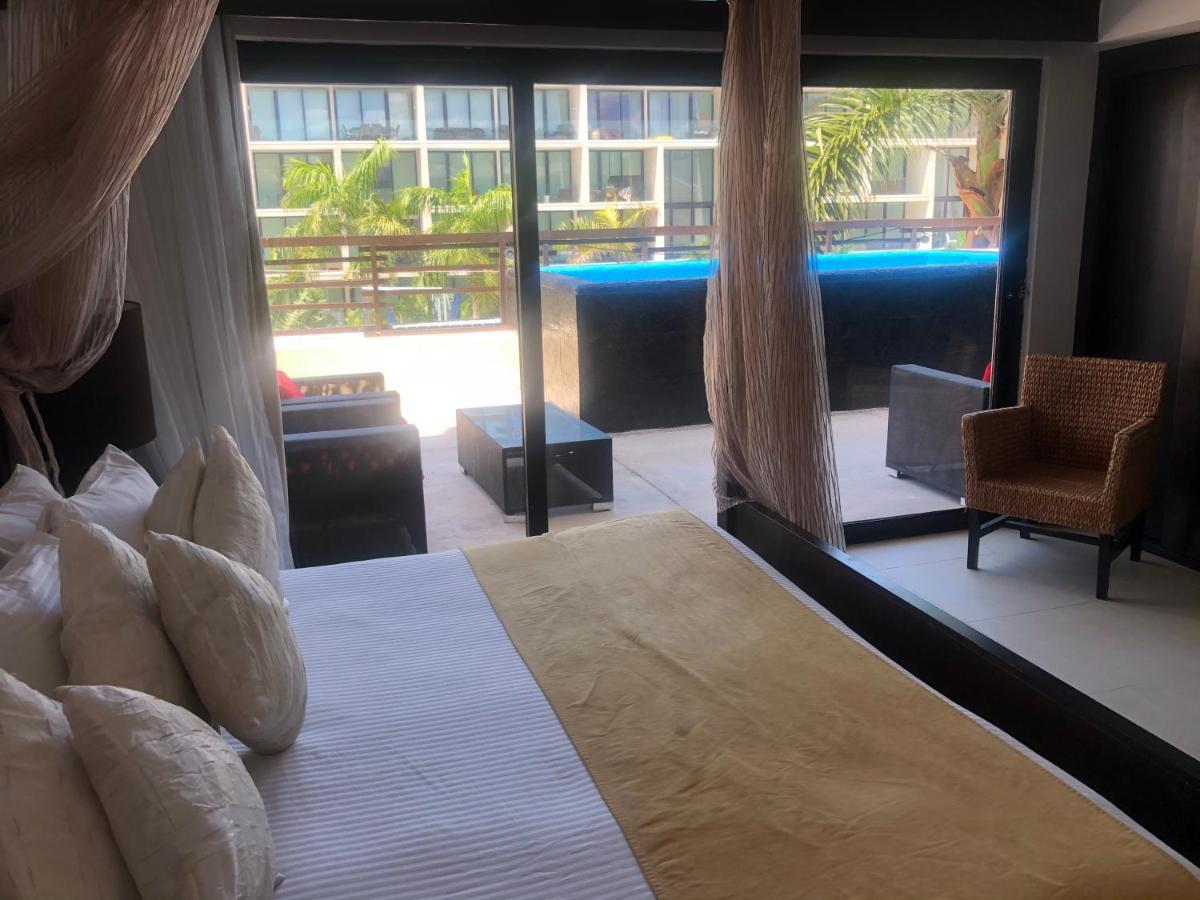 Aldea Thai By Blue Oceanfront Playa del Carmen Exterior foto